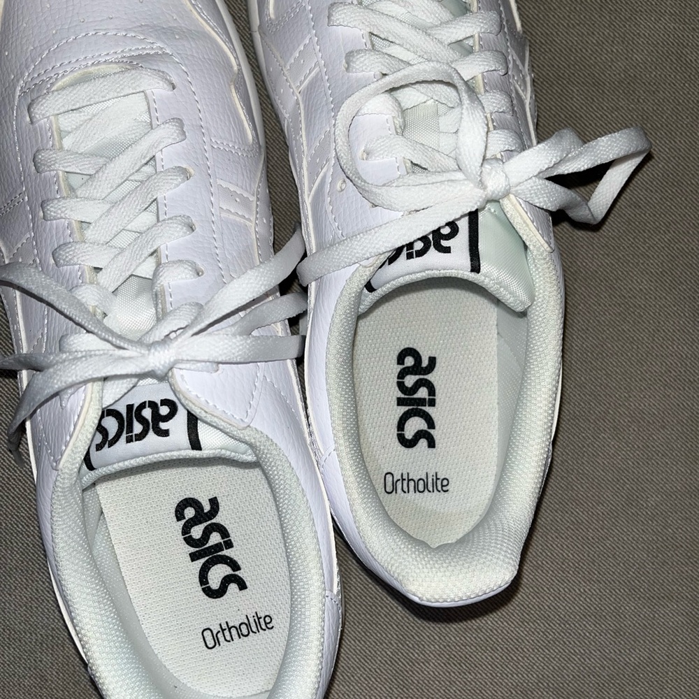 ASICS Men's White Sneakers - Picture 3 of 6